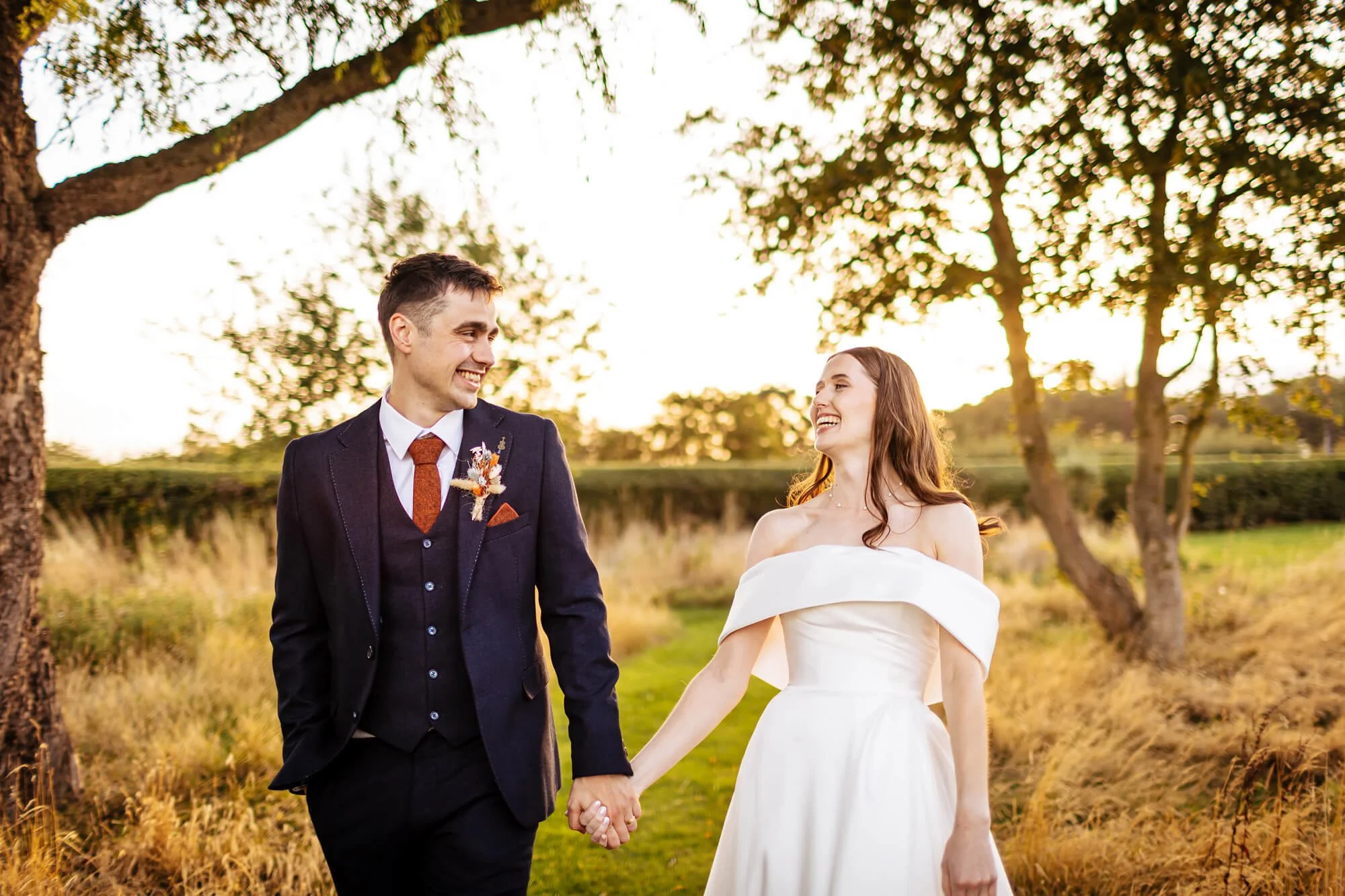 ThirskLodgeBarnsWedding-25.jpg