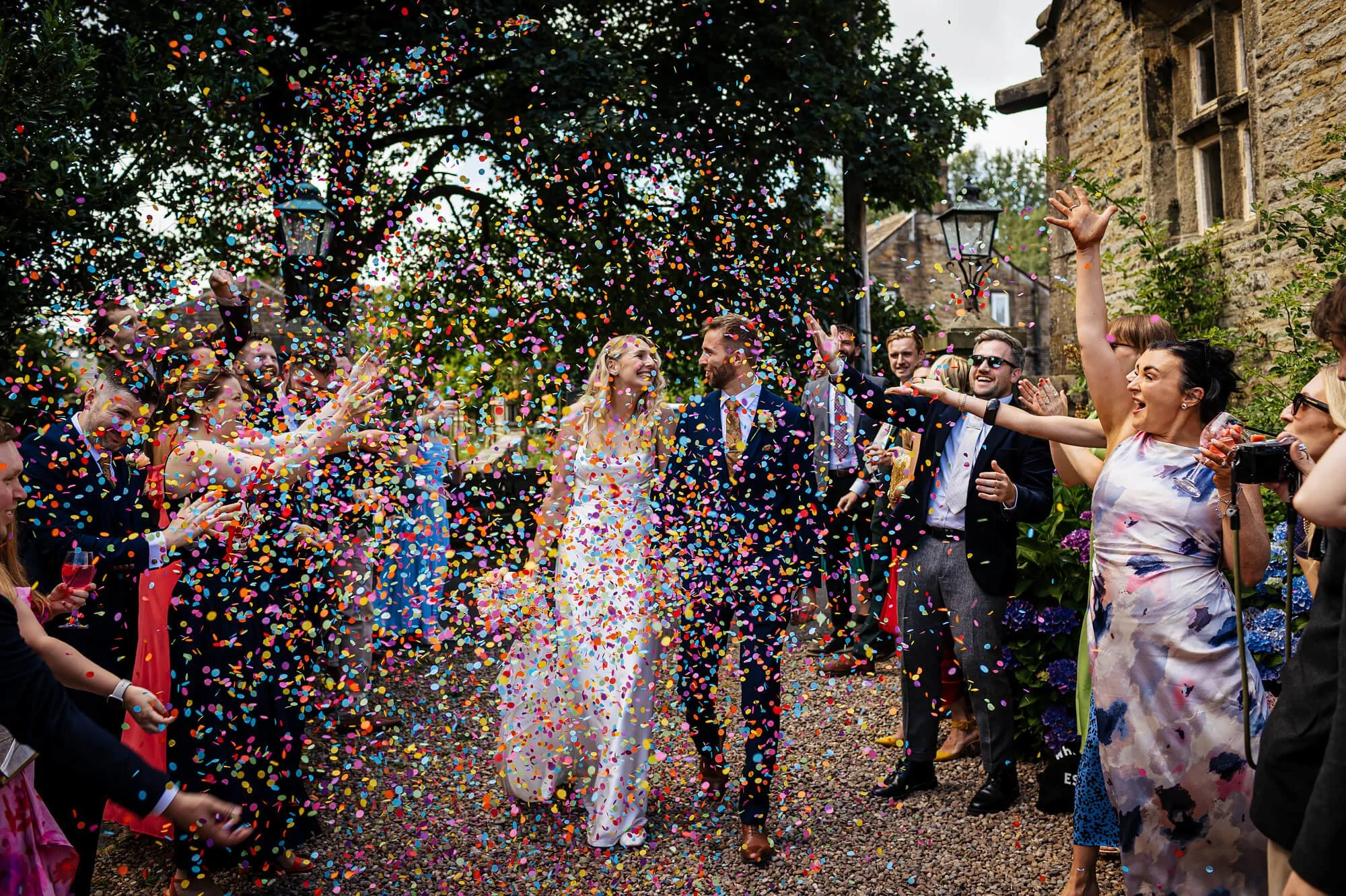 HoldsworthHouseWedding-14.jpg