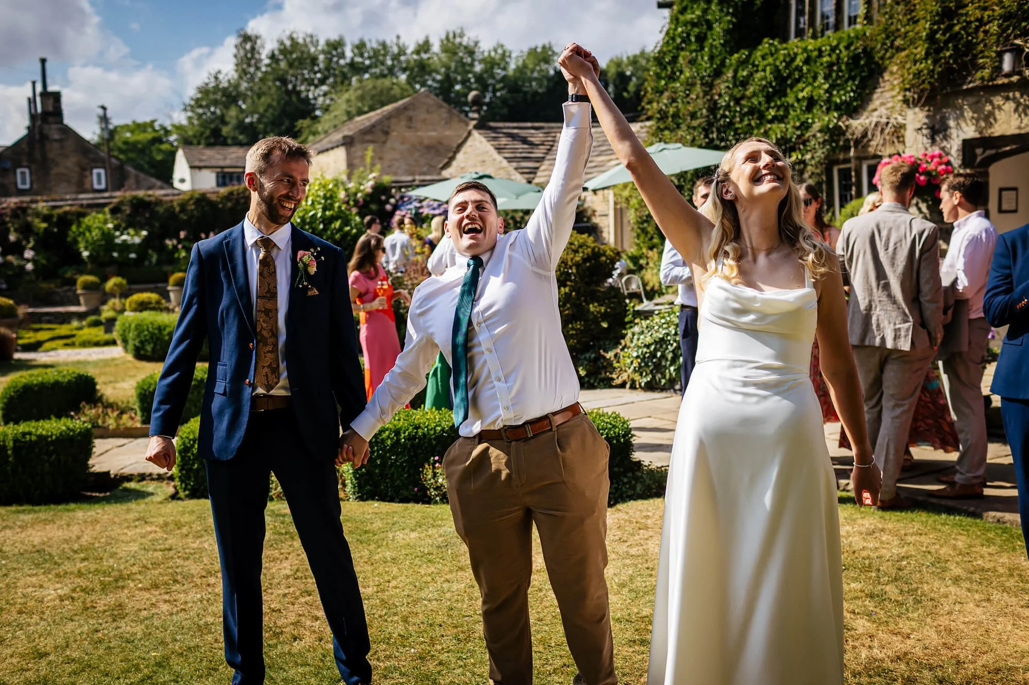 HoldsworthHouseWedding-18.jpg