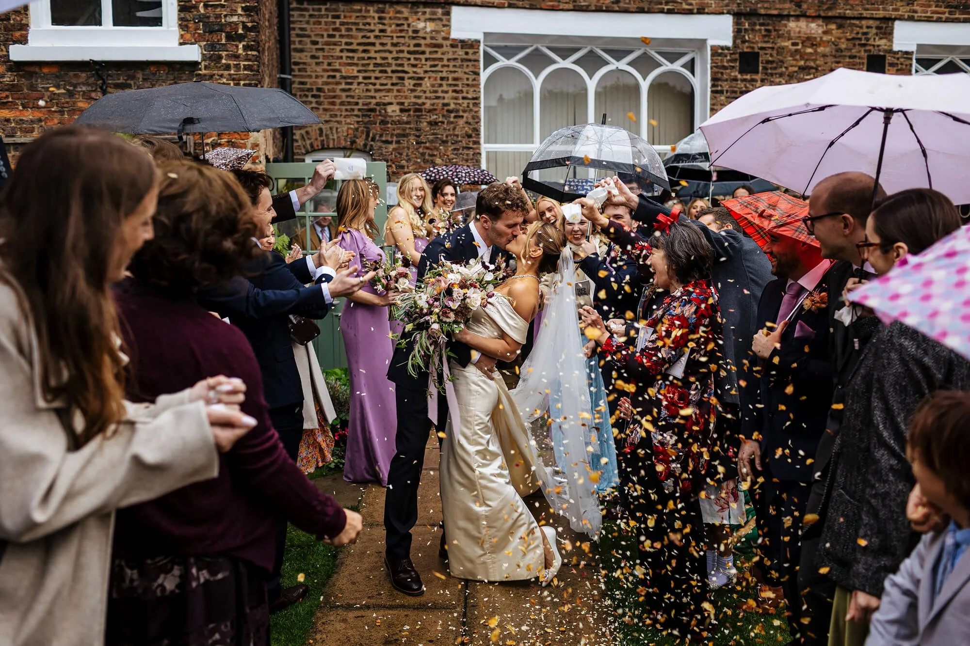 BarConventWeddingYork-14.jpg