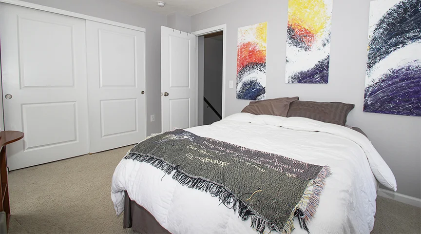 Bedroom 2- 3.jpg