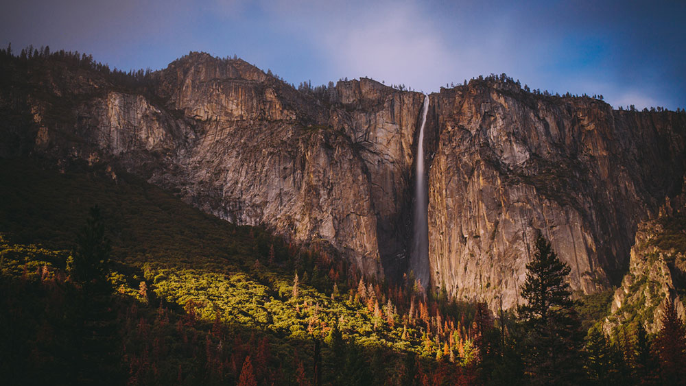 ribbonfall-yosemite.jpg