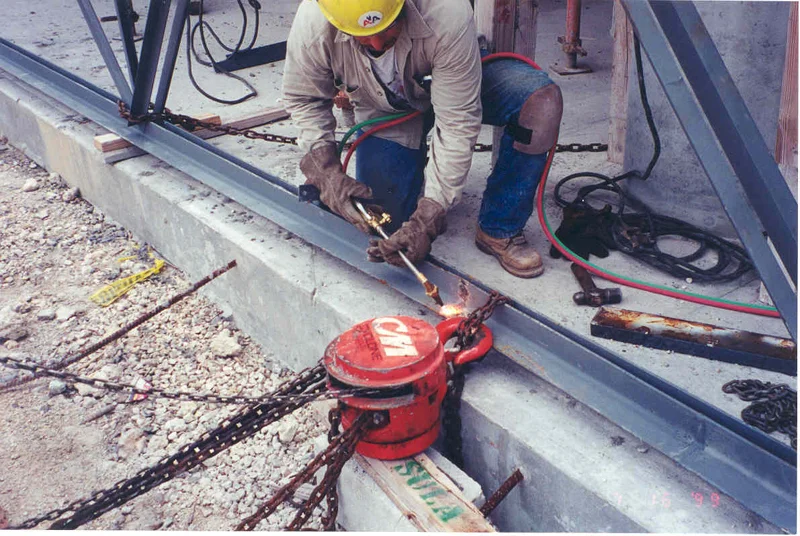 AAA Welding Picture 01.jpg