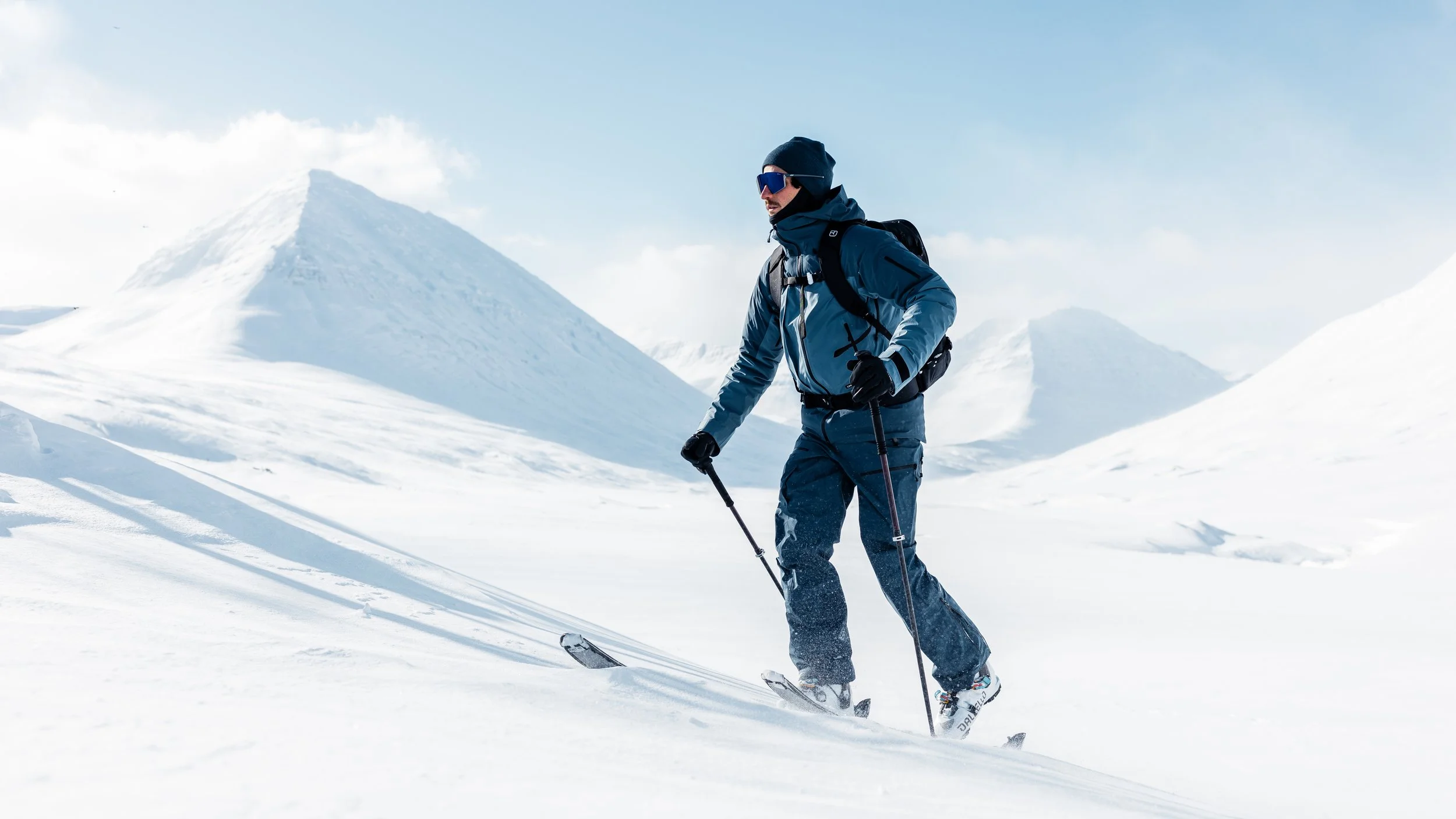 Volkl_2627_Bilder_Iceland-FreerideTouring_Fabio-Keck_MatGatner_048-2.jpg