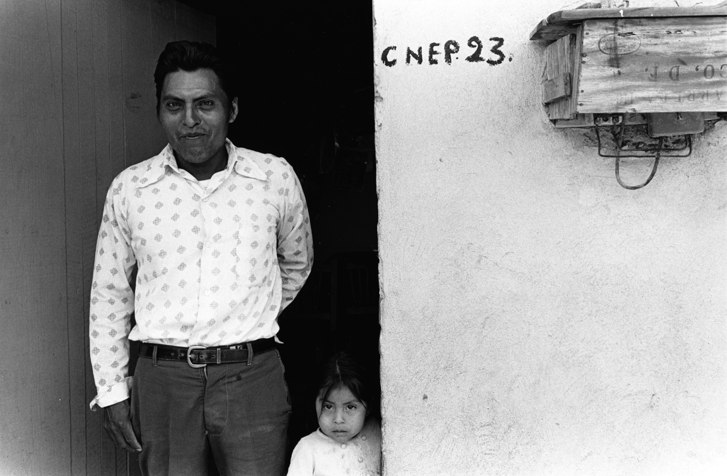 Zapotecan Man and Daughter_1975.jpg