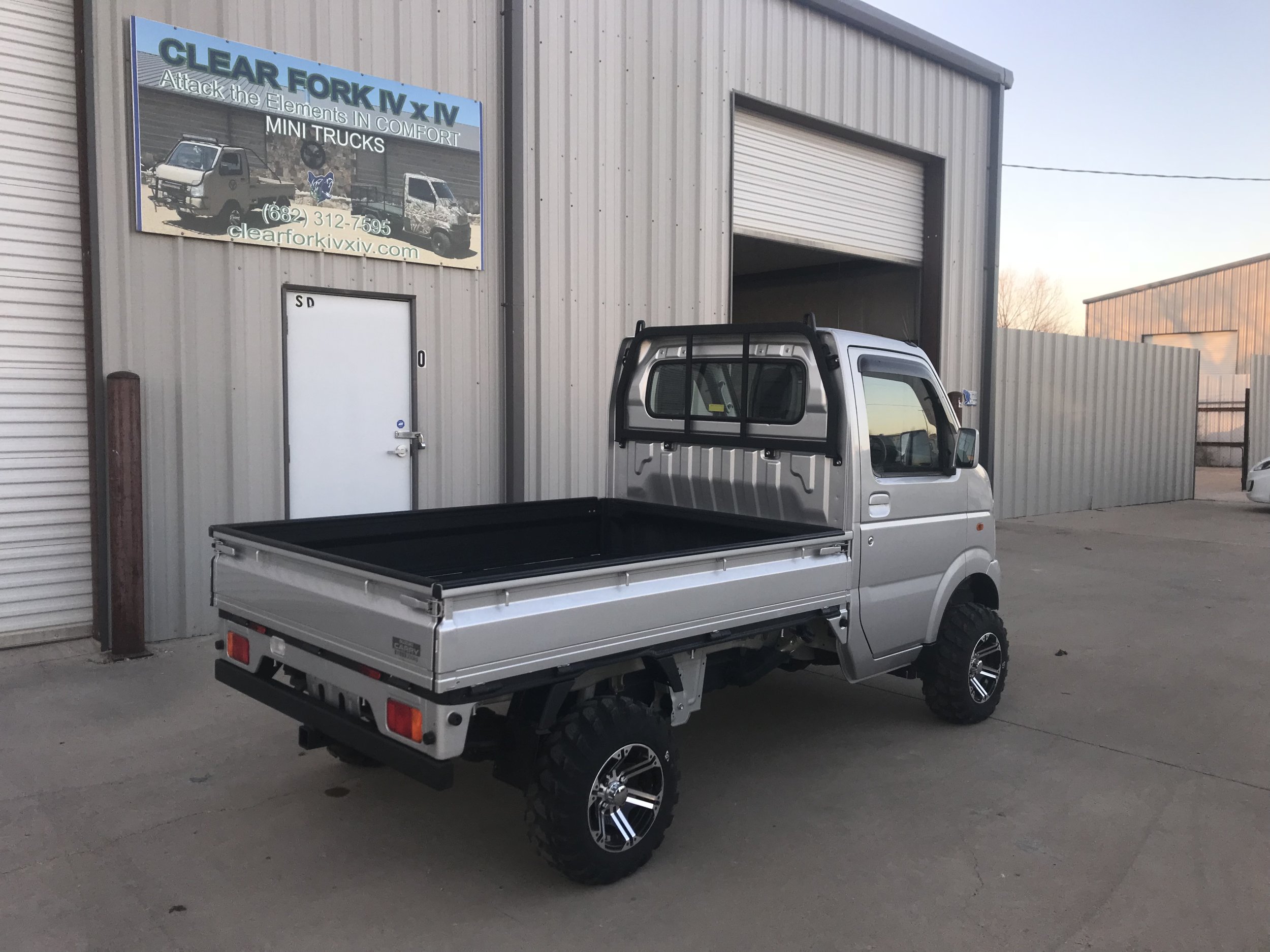 S12-2474-3.jpg