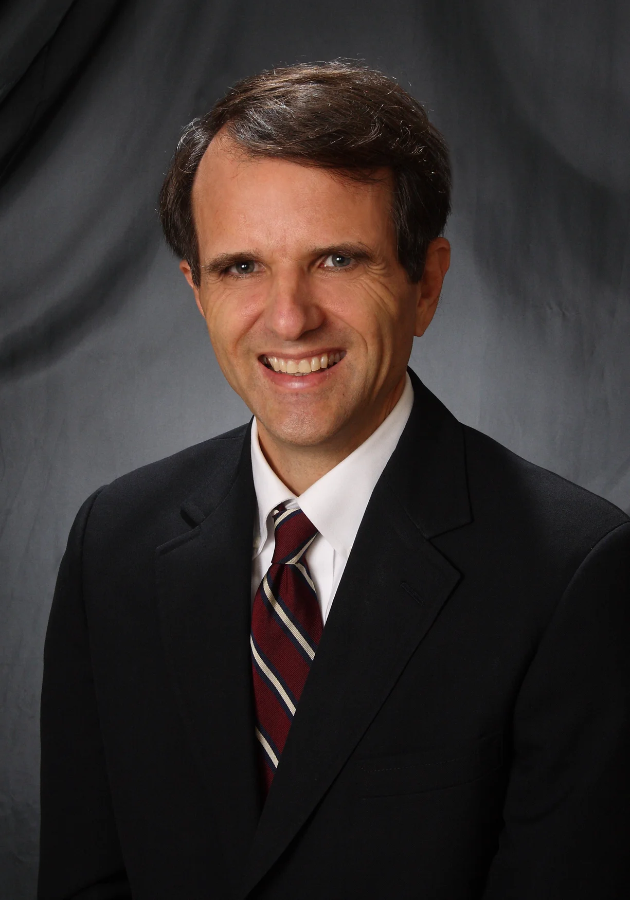 Stahr_Author Photo_credit Ron Kaplan.jpg