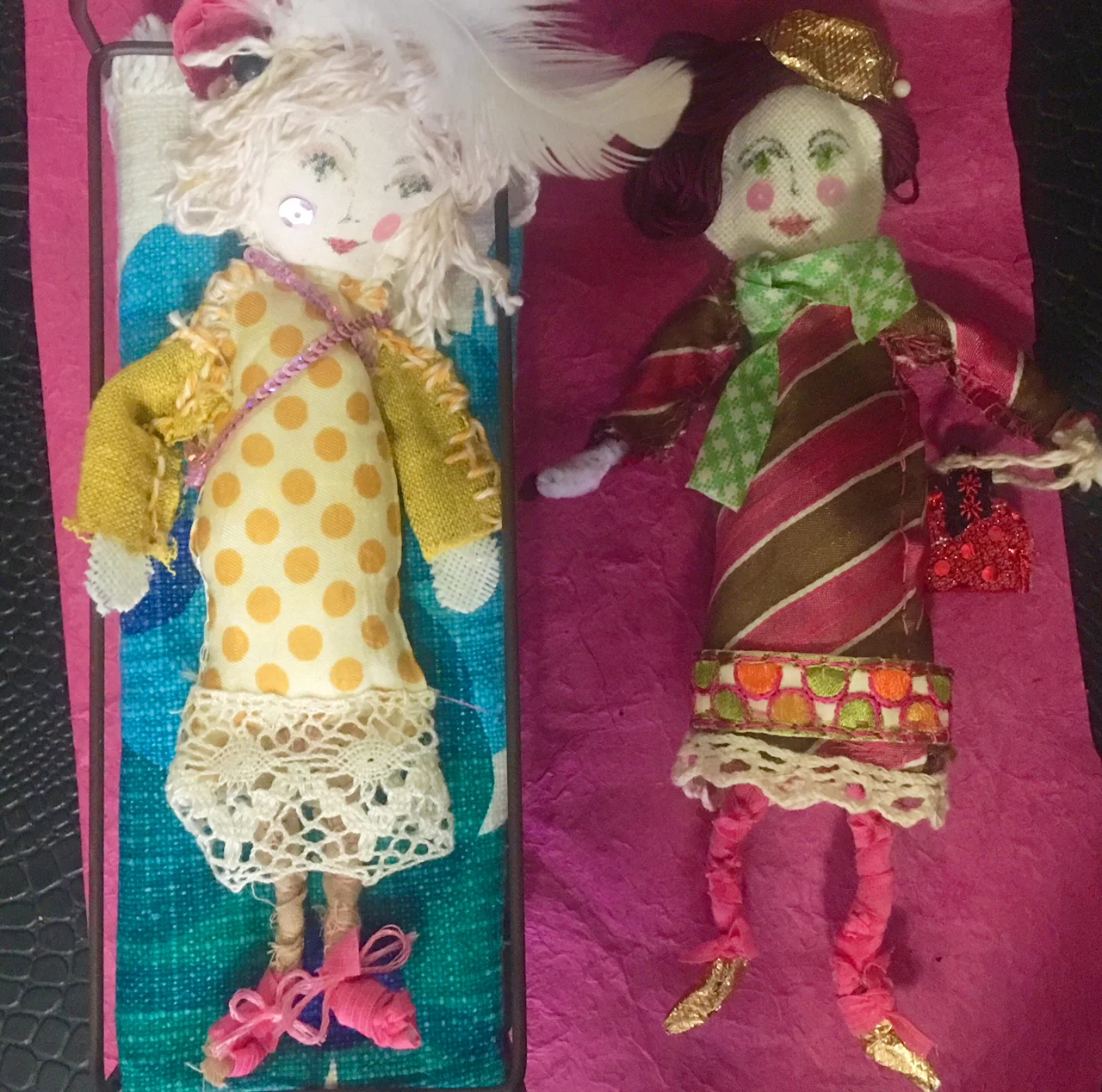dollsyes.jpg