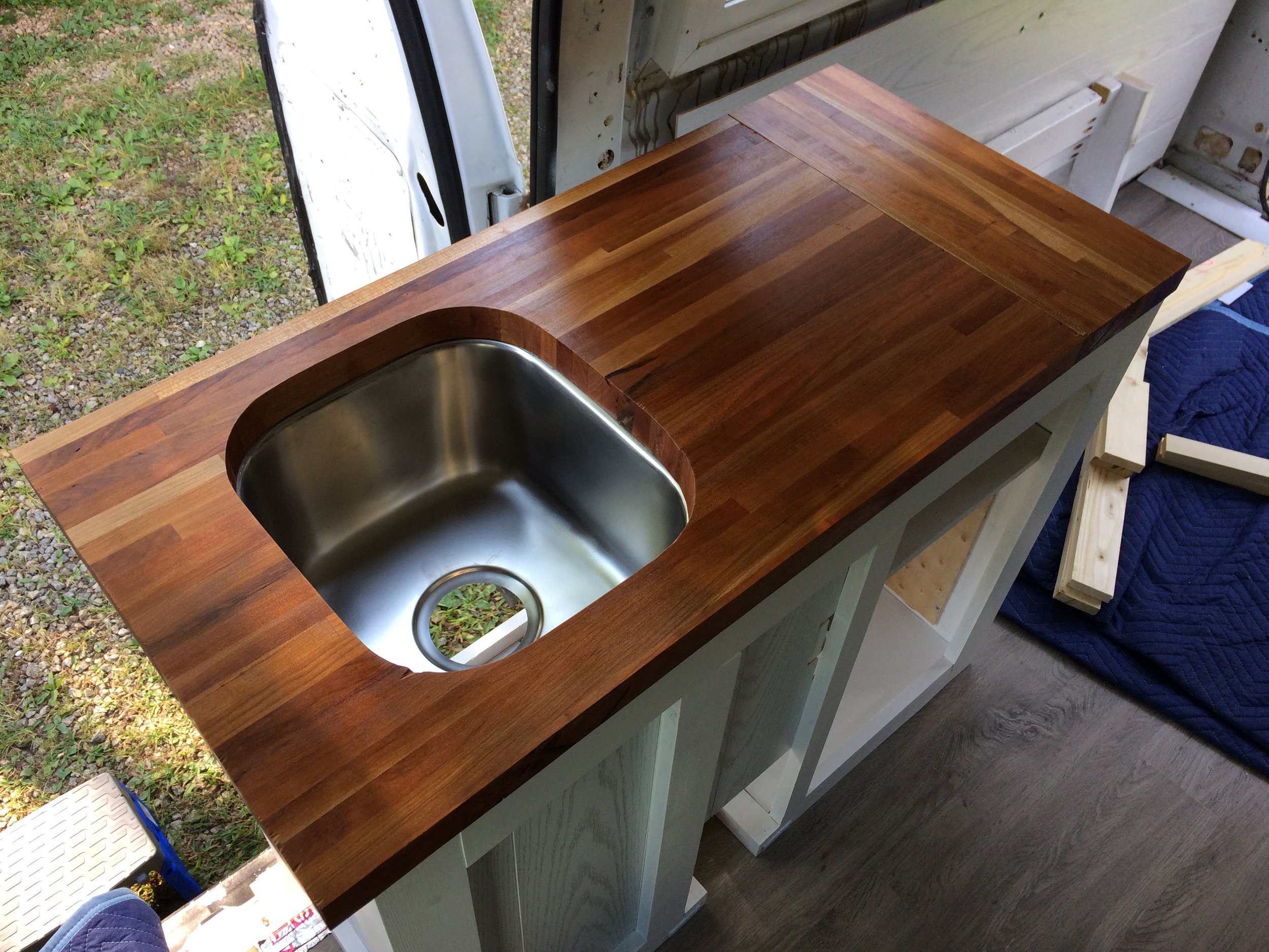 KitCabinet and Sink.jpg