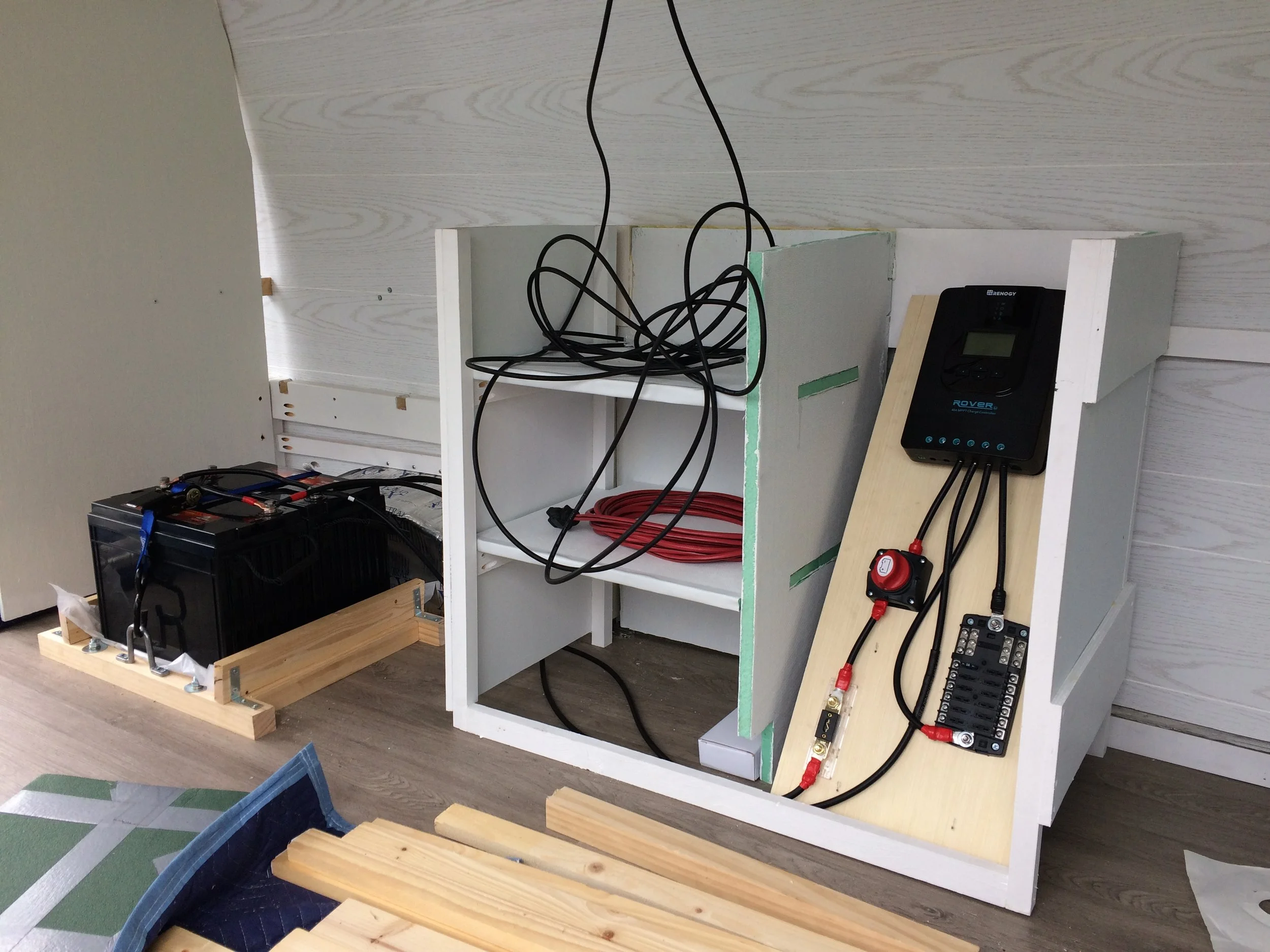 Solar Wiring.jpg
