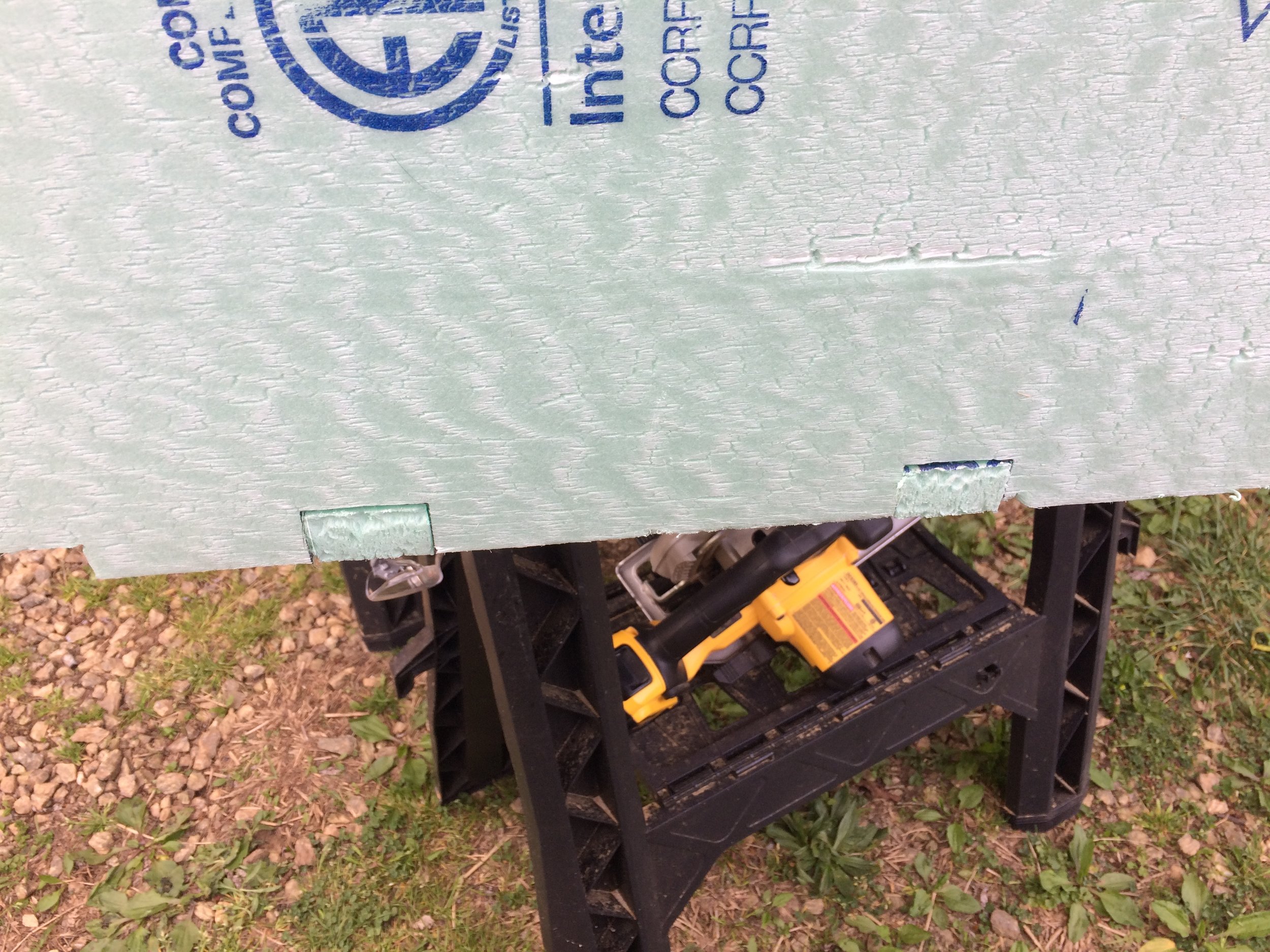 Upper Cabinet Notching.jpg