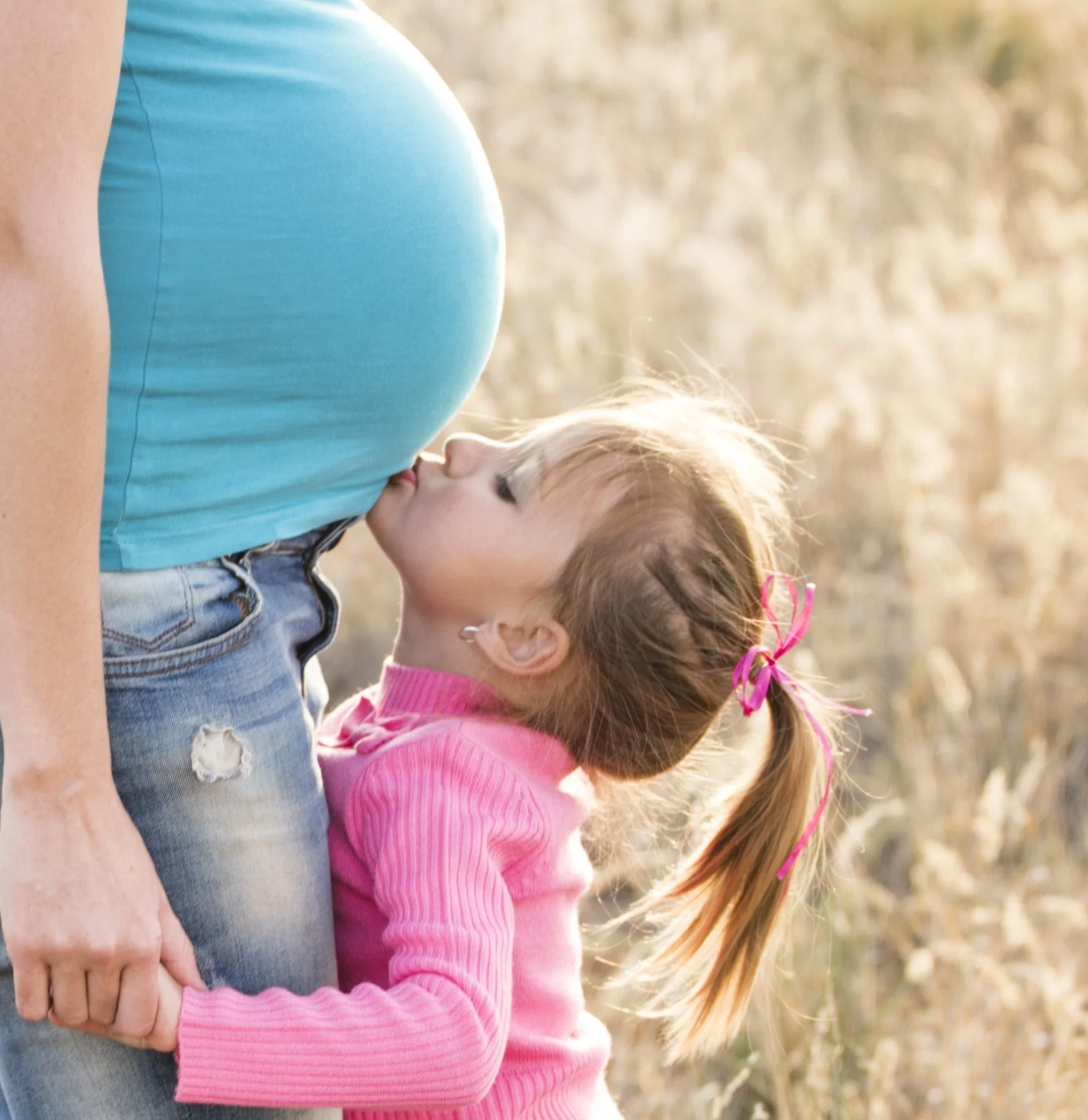affection-baby-belly-160776.jpg