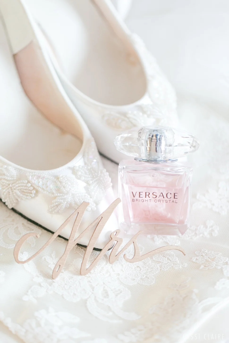 RED MAPLE VINEYARD WEDDING: DAN + KRISTEN