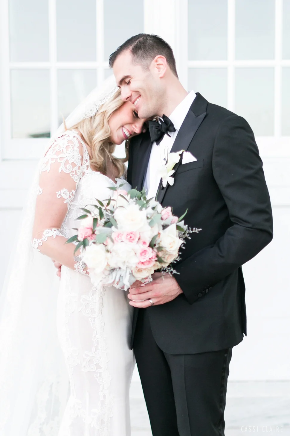 Bourne-Mansion-Wedding-Photos_CassiClaire_01.jpg