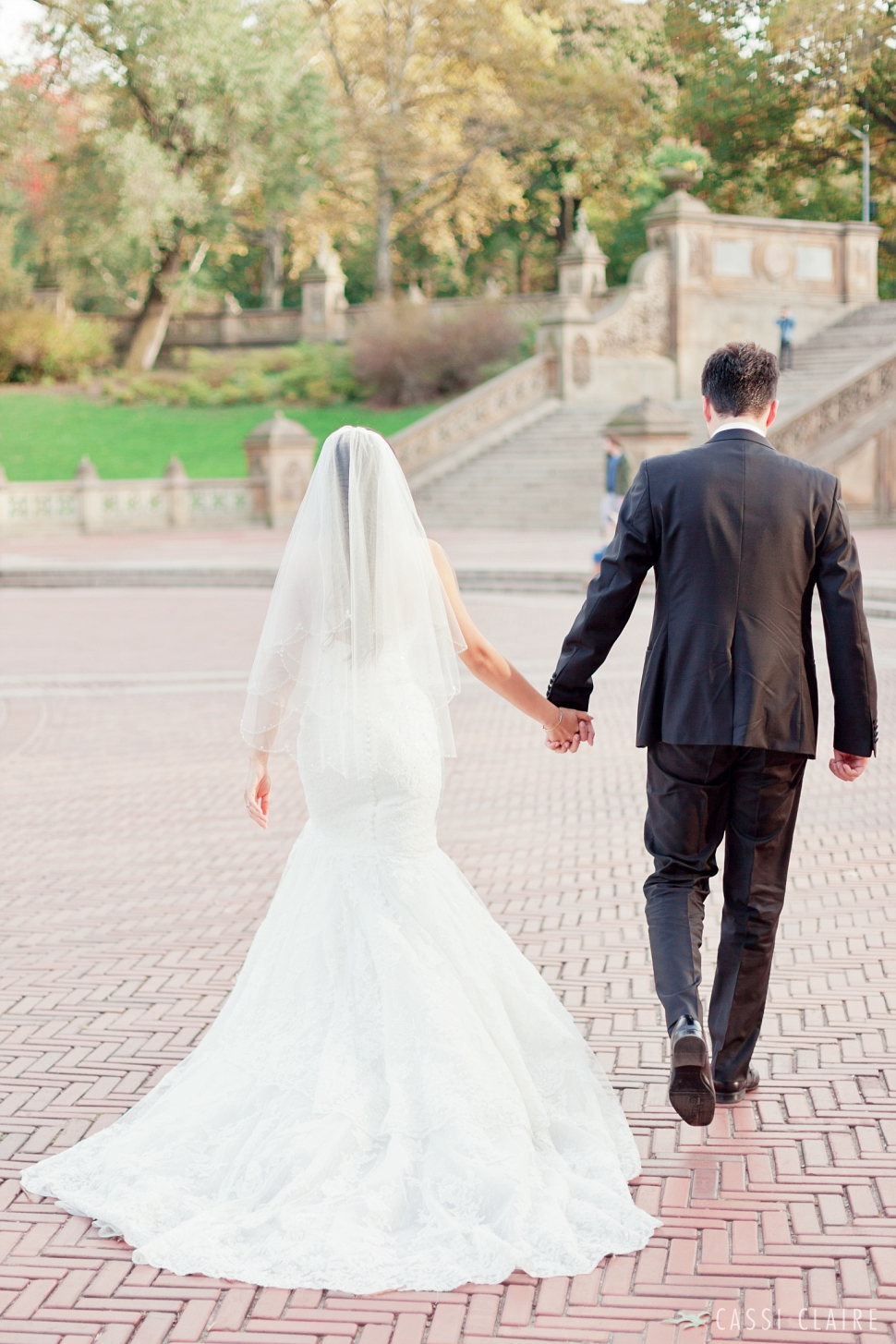 Bethesda-Terrace-NYC-Wedding-Photos_CassiClaire_08.jpg