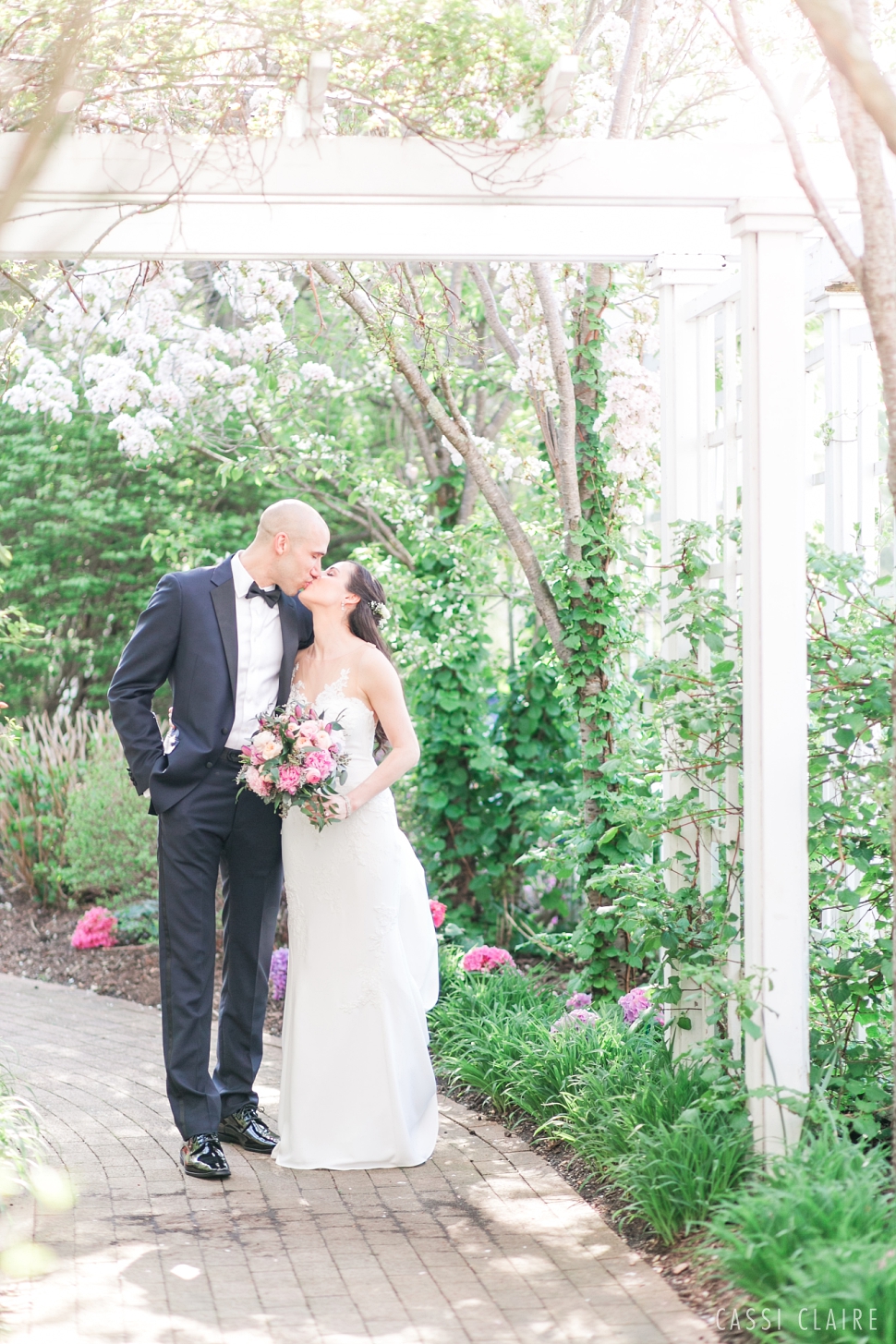 Cherry-Blossom-Wedding_CassiClaire_21.jpg