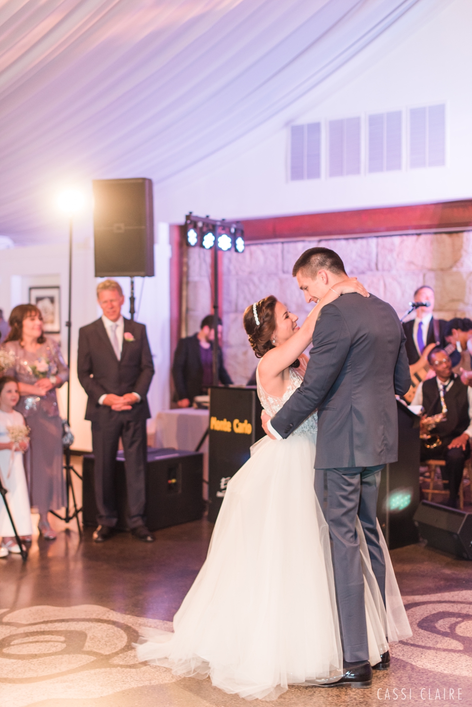 Lake-House-Inn-PA-Wedding_Cassi-Claire_39.jpg