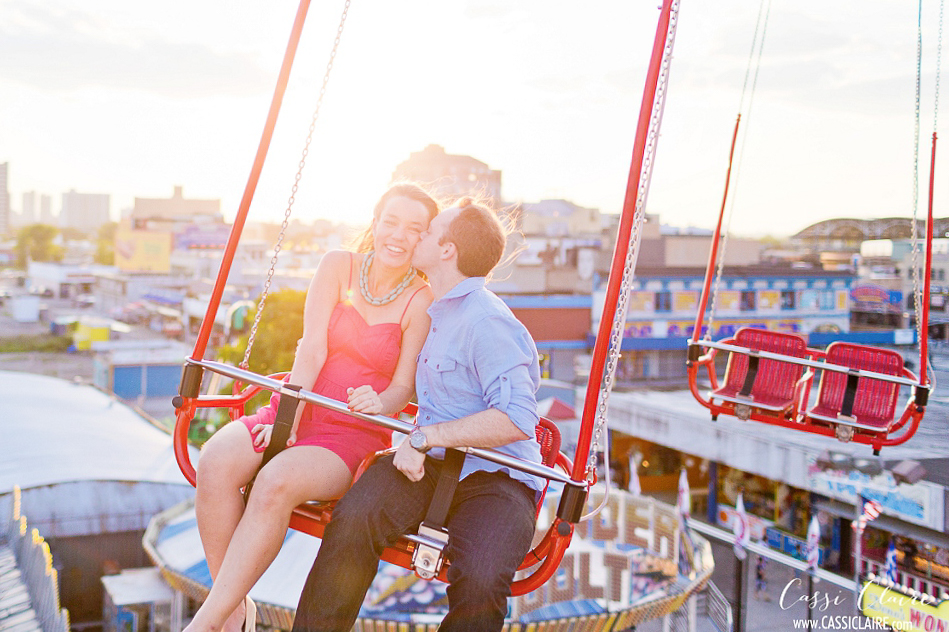 Coney-Island-Engagement-Session_16.jpg