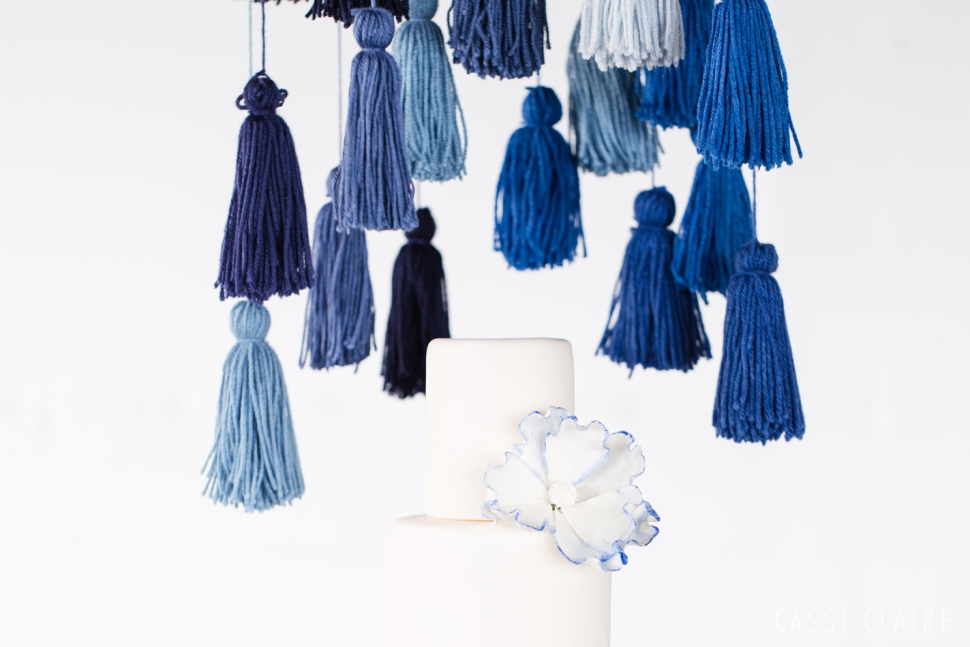 Blue-Monotone-Wedding_CassiClaire_10.jpg