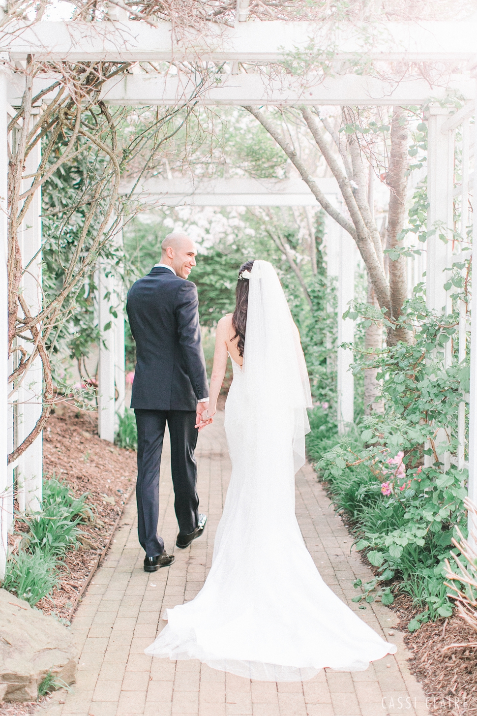 romantic wedding photographer