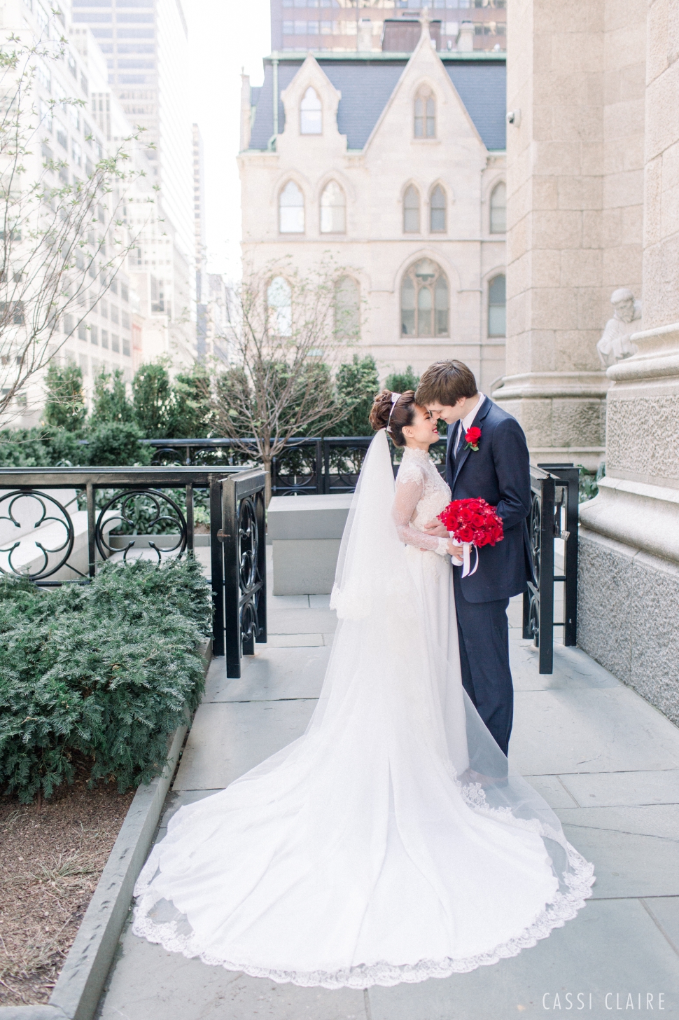 St-Patricks-Cathedral-Lotte-New-York-Palace_01.jpg