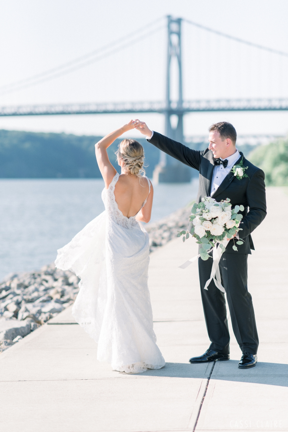 The-GrandView-Poughkeepsie-Wedding_27.jpg