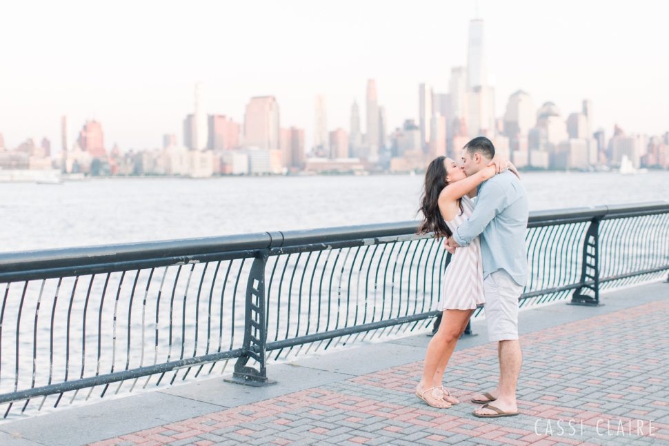 Hoboken-Engagement-Photos_CassiClaire_07.jpg