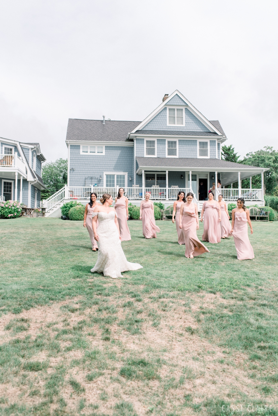 The-Vineyards-at-Aquebogue-Wedding_Cassi-Claire_14.jpg
