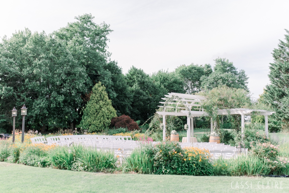 The-Vineyards-at-Aquebogue-Wedding_Cassi-Claire_34.jpg