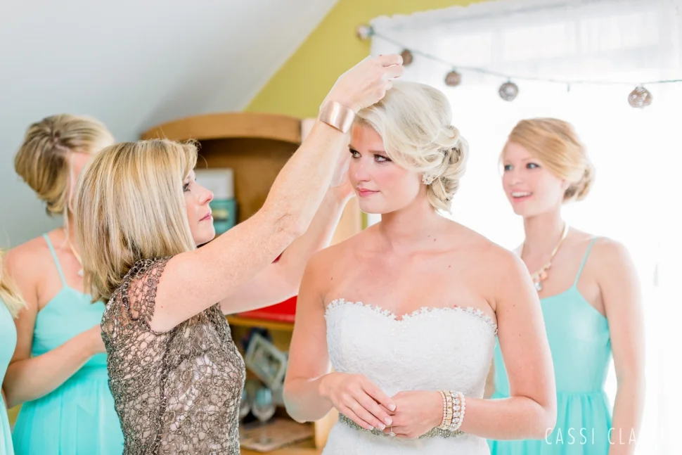 Lake-Mohawk-Country-Club-Wedding_CassiClaire_02.jpg