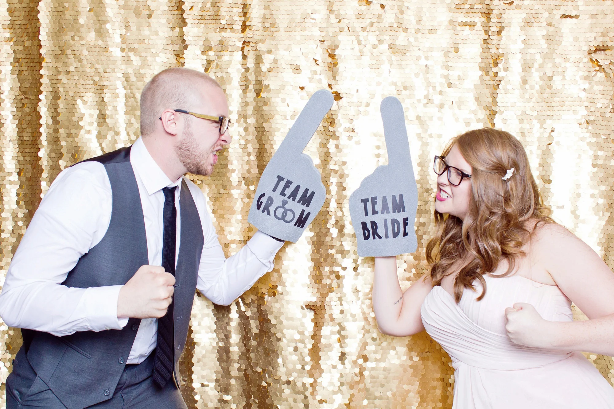 Cassi-Claire-Photo-Booth_01.jpg