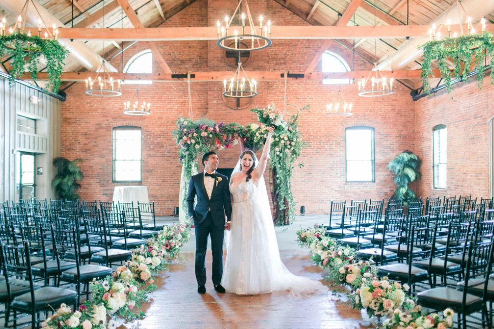 Philadelphia-Wedding-Photographer-Cassi-Claire-Cork-Factory-Hotel-Wedding_01.jpg