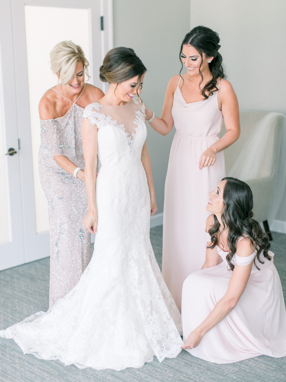 Connecticut-Wedding-Photographer-Cassi-Claire-Shorehaven-Golf-Club-Wedding_05.jpg