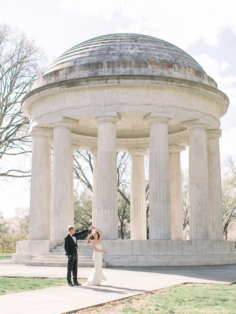 DC-Engagement-Session-Lincoln-Memorial-Cherry-Blossoms-Downtown-DC_Cassi-Claire_009.jpg
