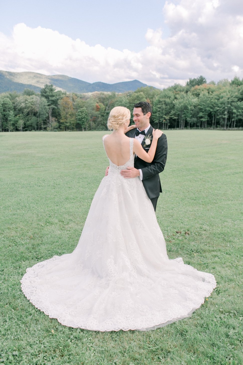 bride and groom at the Mountain Top Inn &amp; Resort