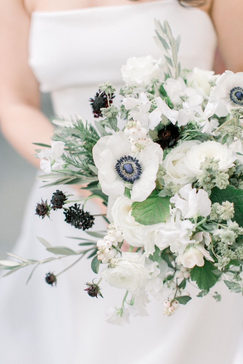 anenome wedding bouquet