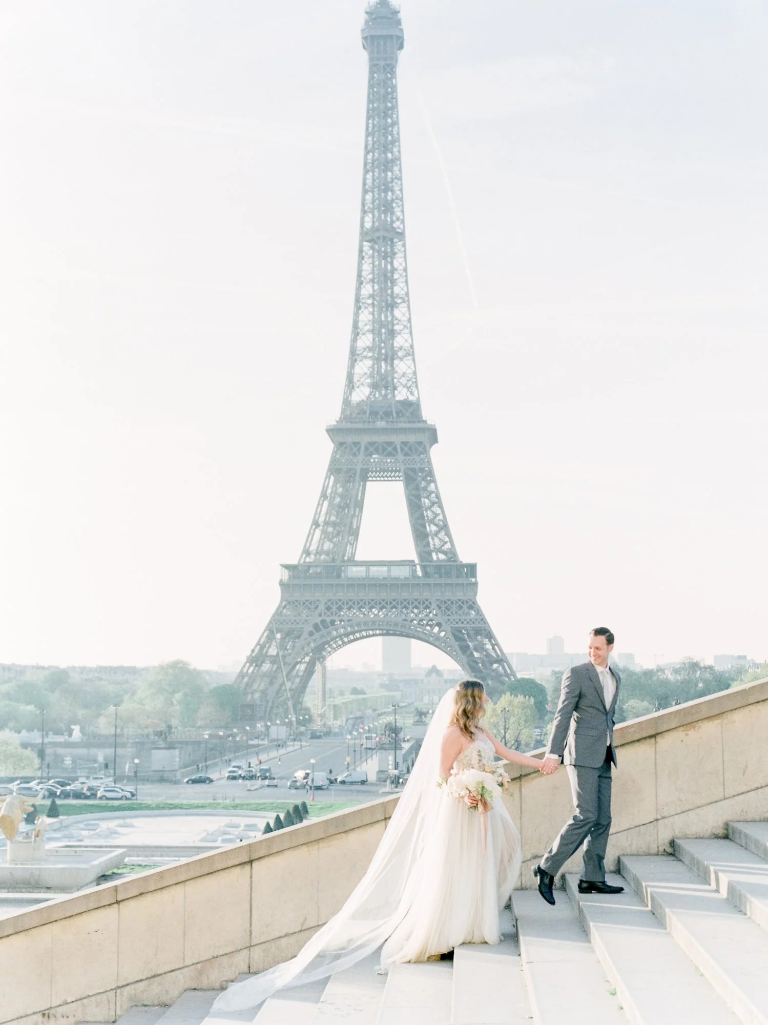 American-Photographer-in-Paris-France-Eiffel-Tower-Wedding-Cassi-Claire_01.jpg