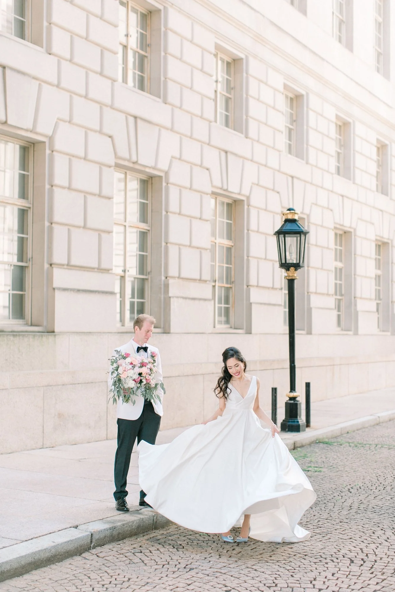 Larz-Anderson-House-DC-Wedding-Photographer-Cassi-Claire_16.jpg