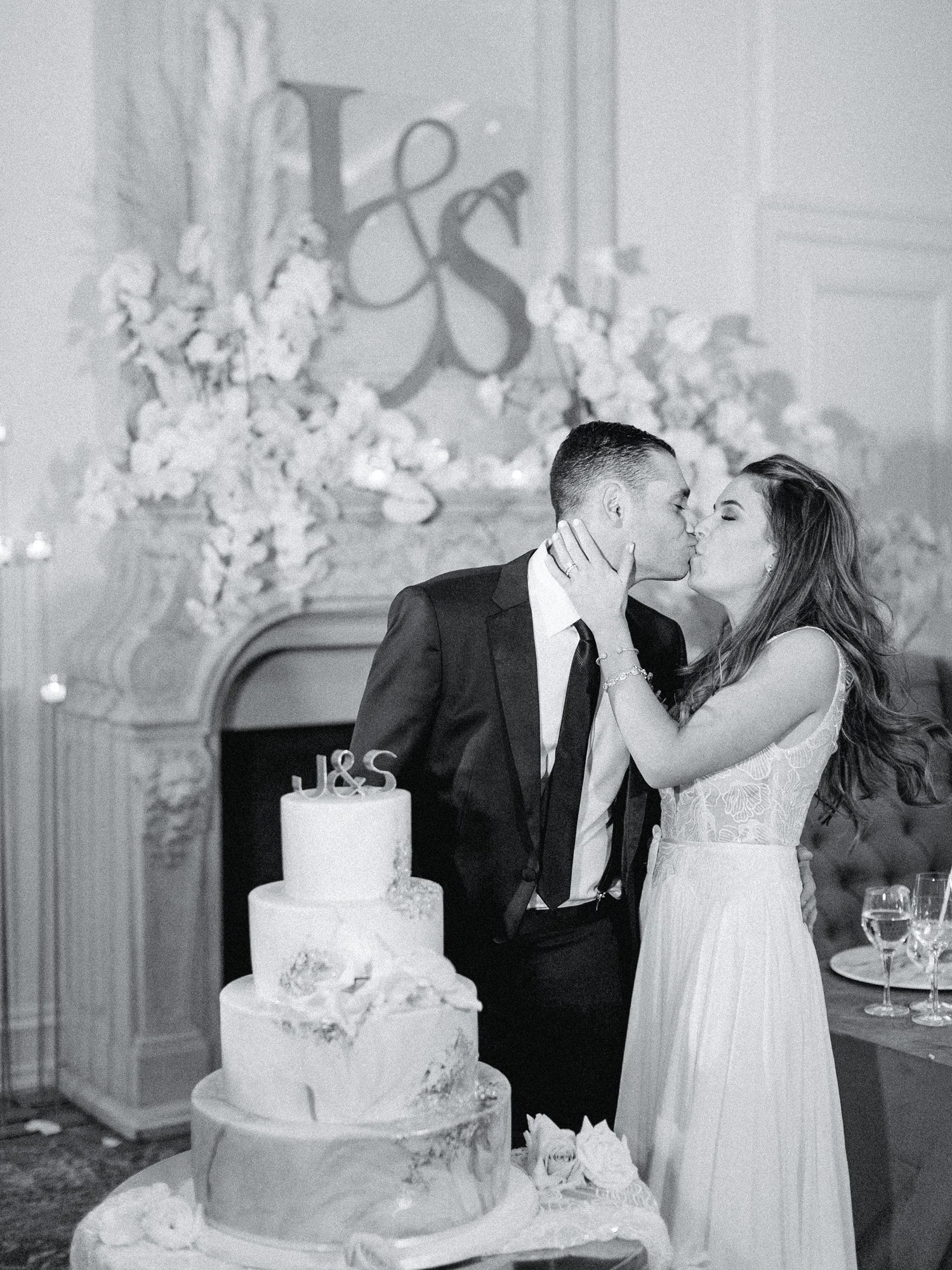Park-Chateau-Wedding-Photographer-East-Brunswick-NJ-Cassi-Claire_36.jpg