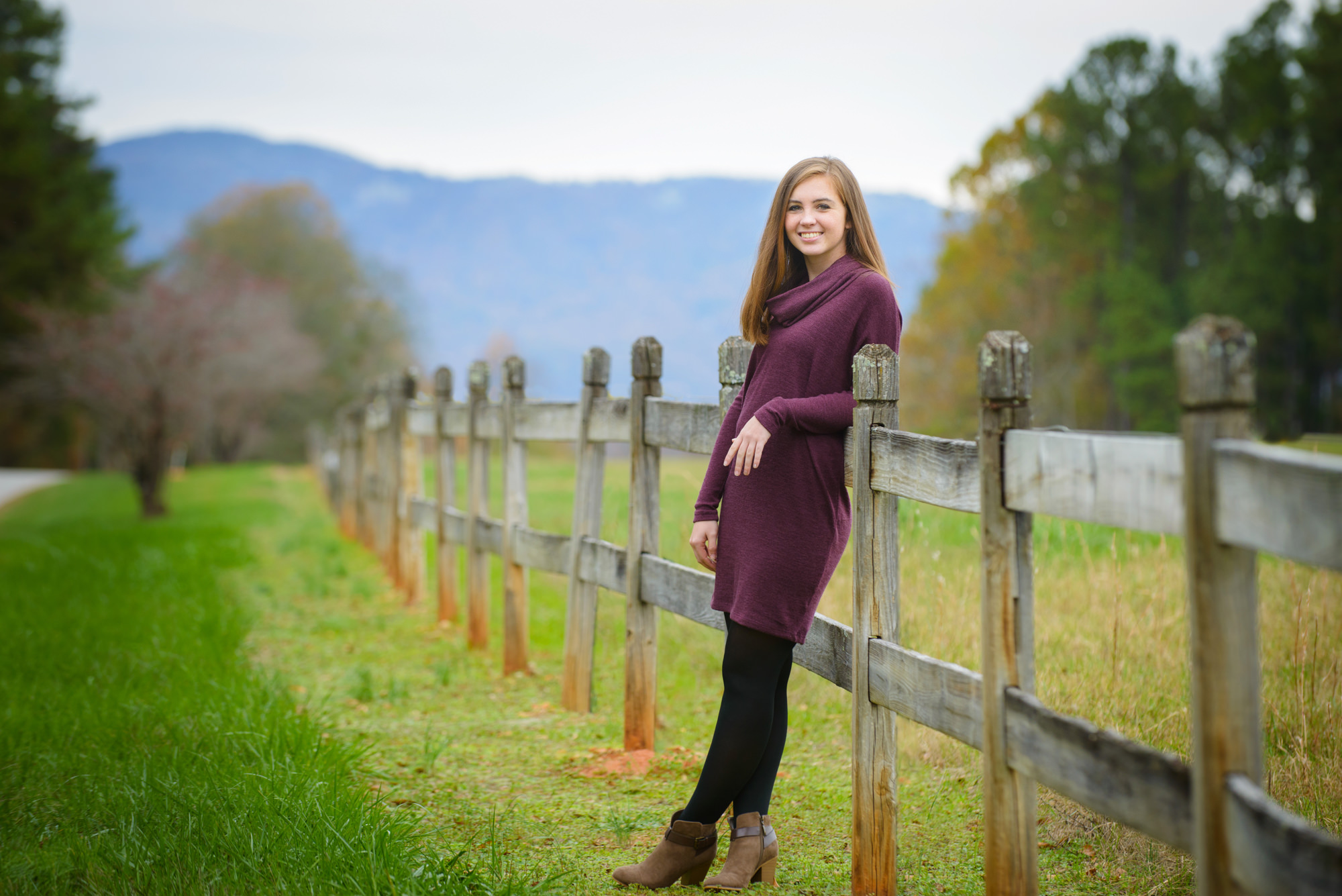 Greer SC Outdoor Senior Portraits