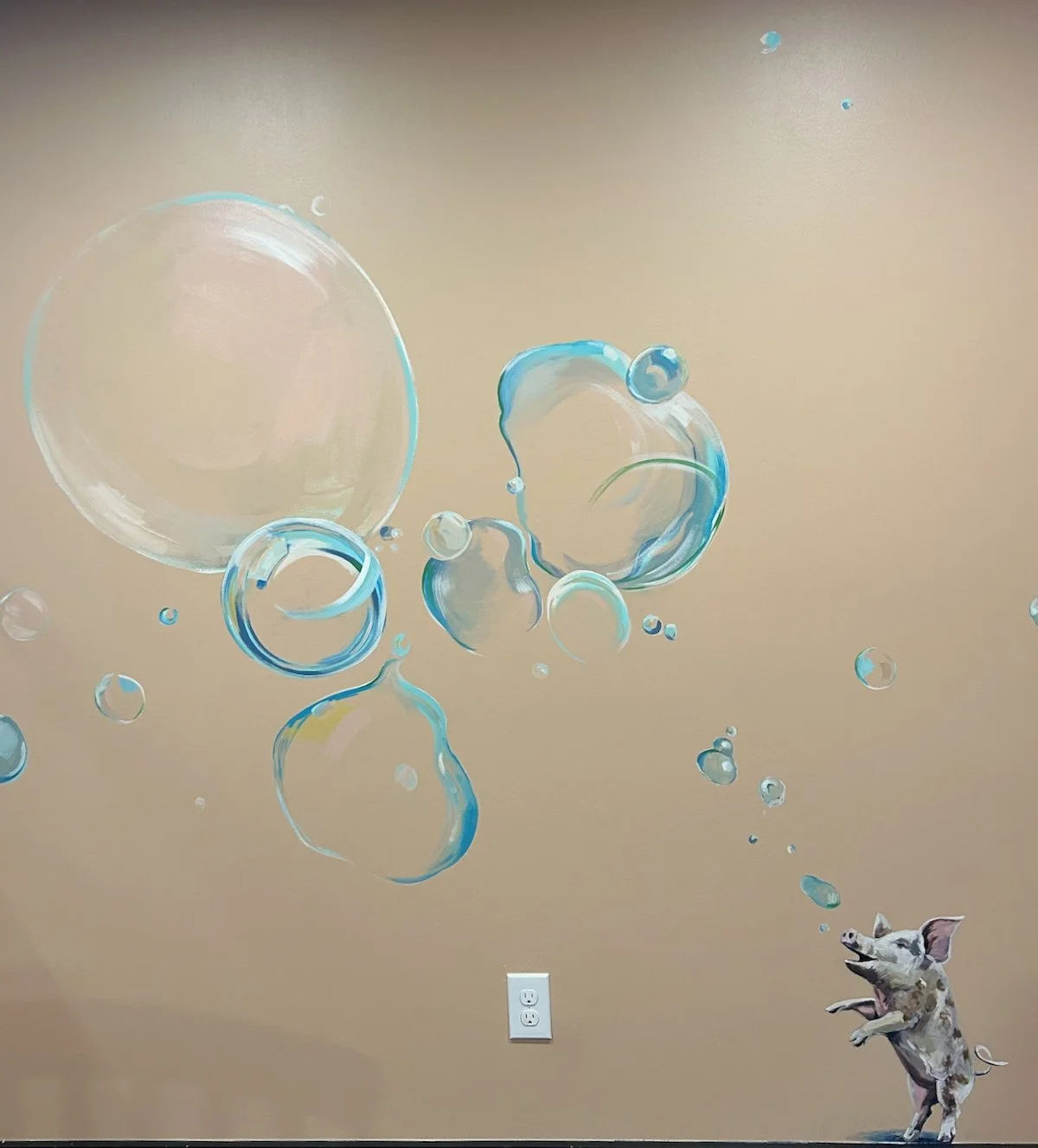 "bubbly piggy" 120x120'' acrylic on wall, 2025