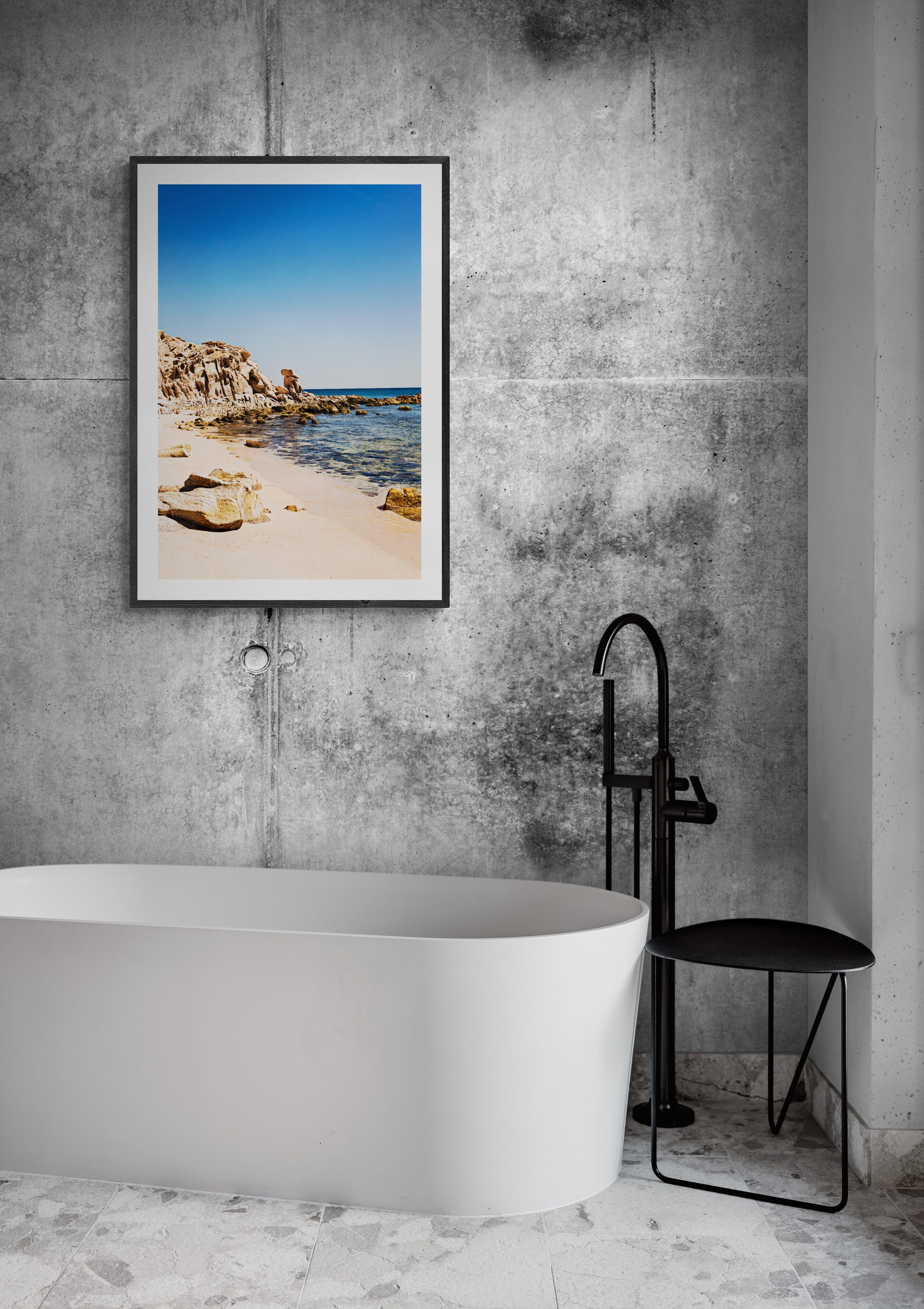 Relaxing_bath_in_modern_bathroom_interior (1).jpg