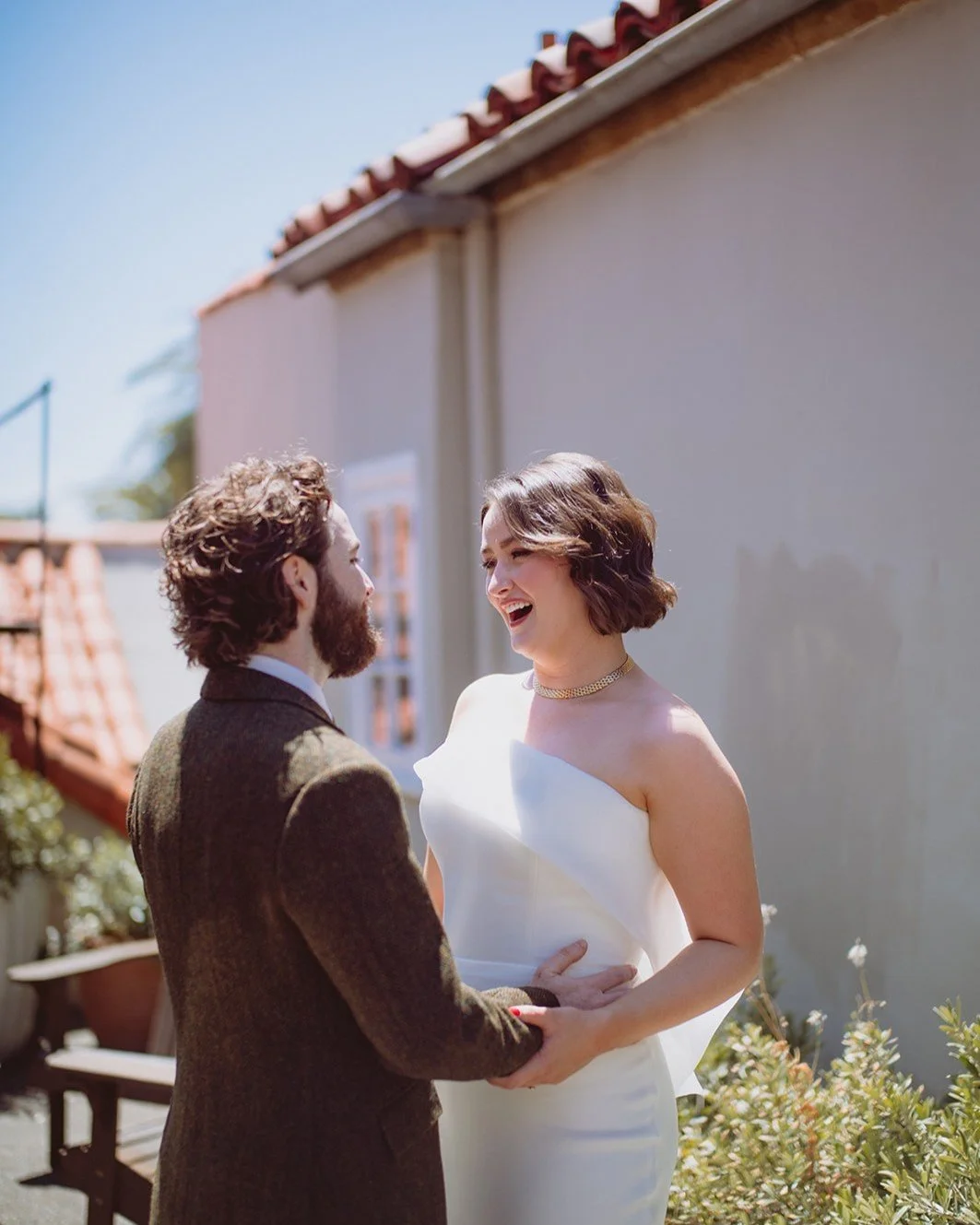 My favorite kind of bridal portraits are the ones where the couple is happy to see each other. These two cuties couldn't smile enough - which I loved so much! 

@heatherrosecoleman @teribphotography @bhldn @mg.bespoke