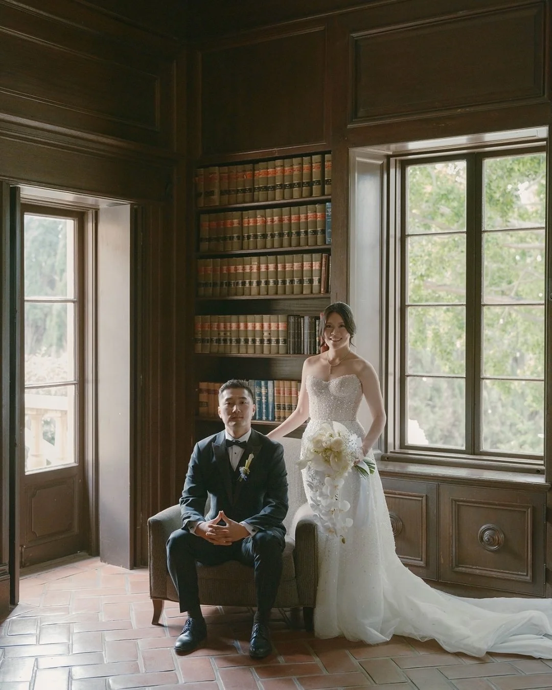 A portrait fit for royalty. The couple, the setting, the day - all exuded elegance and regal vibes. 

@villadelsoldoro @afabsoiree @lkfloraldesign2024 @chialimengartistry @fiona.tang_photo @umedafilms