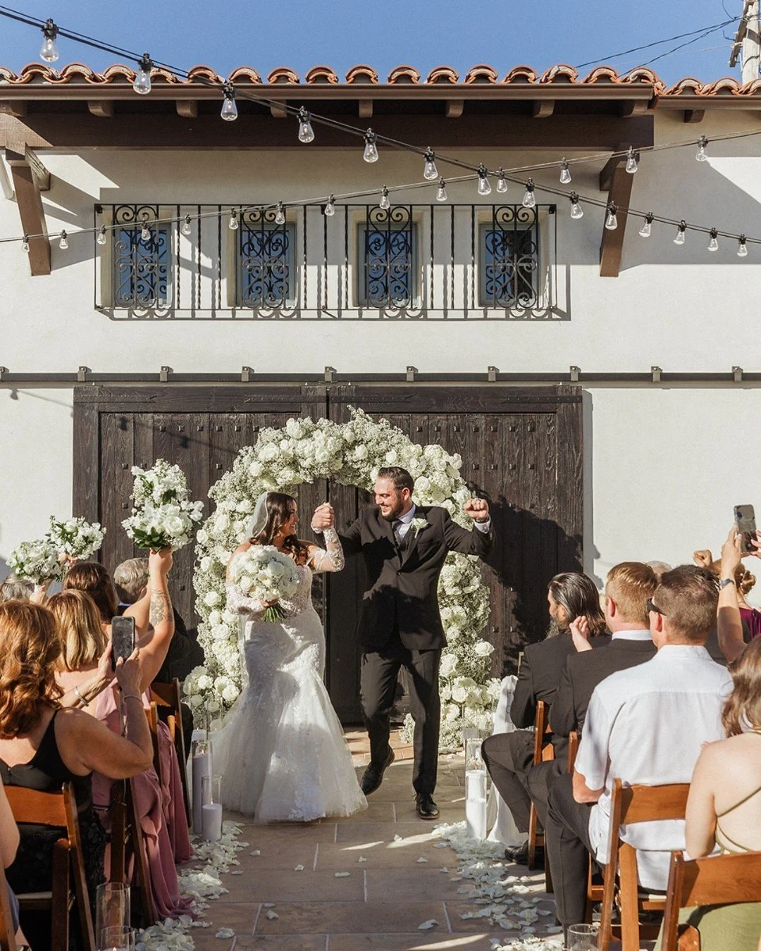 All the feels here after the official I-Do are what I love to see, each one different in it's own special way. 

Pic 1: E+D, photo by @lisettegatliff
Pic 2: T+P, photo by @siliang_wang
Pic 3: A+J, photo by @brytemoments