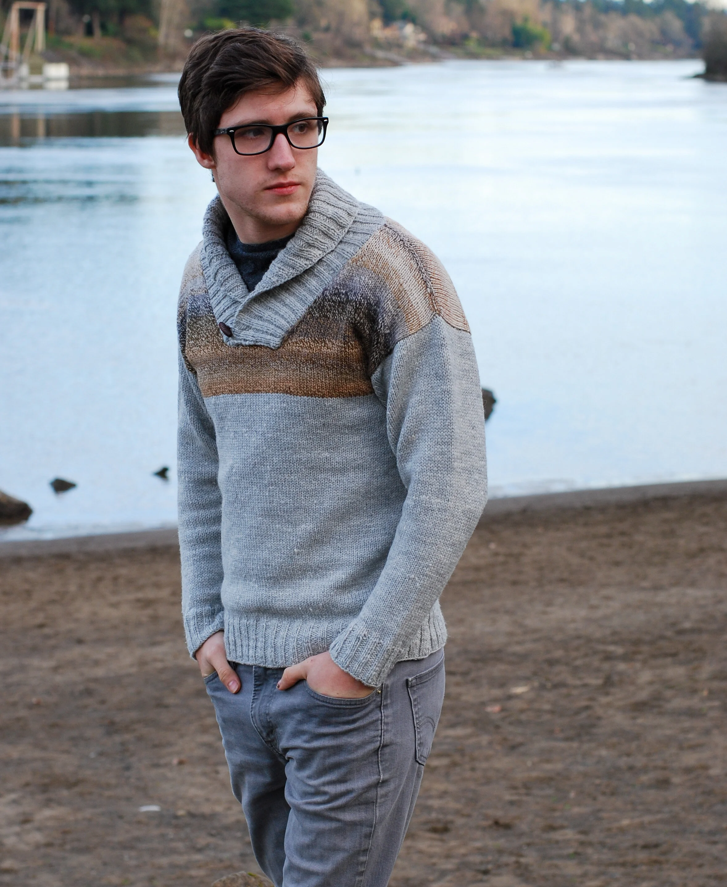Abiqua Pullover Sweater Knitting Pattern