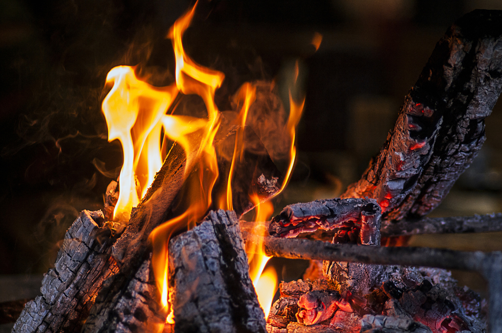 01-28-16-C-1-Consider-alternatives-to-burning-wood-for-heat-TEASER-PHOTO.jpg