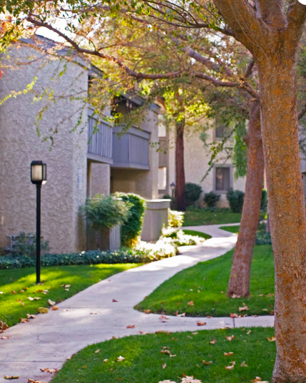Apartment Outside.png