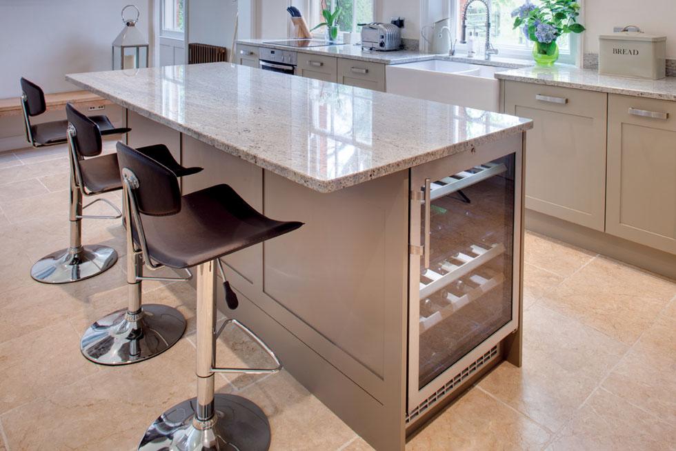 9 Kitchen Island Storage Is For, Kitchen Island With Storage And Seating Uk