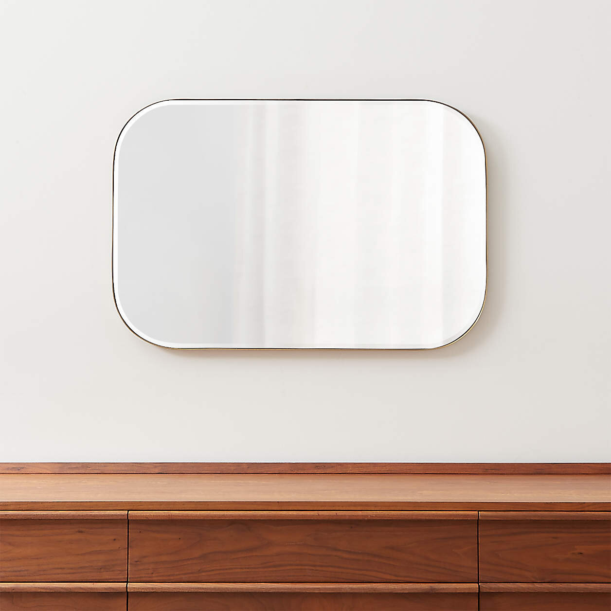 edge-brass-rounded-rectangle-mirror.jpg